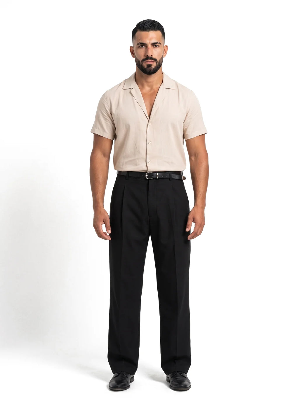 ADRIÁN camisa de manga corta beige – look completo – Bruno Valls
