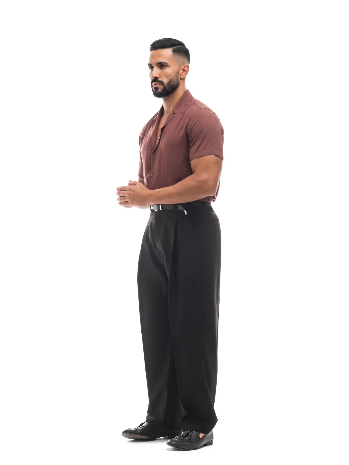 ADRIÁN camisa de manga corta marrón – vista lateral – Bruno Valls