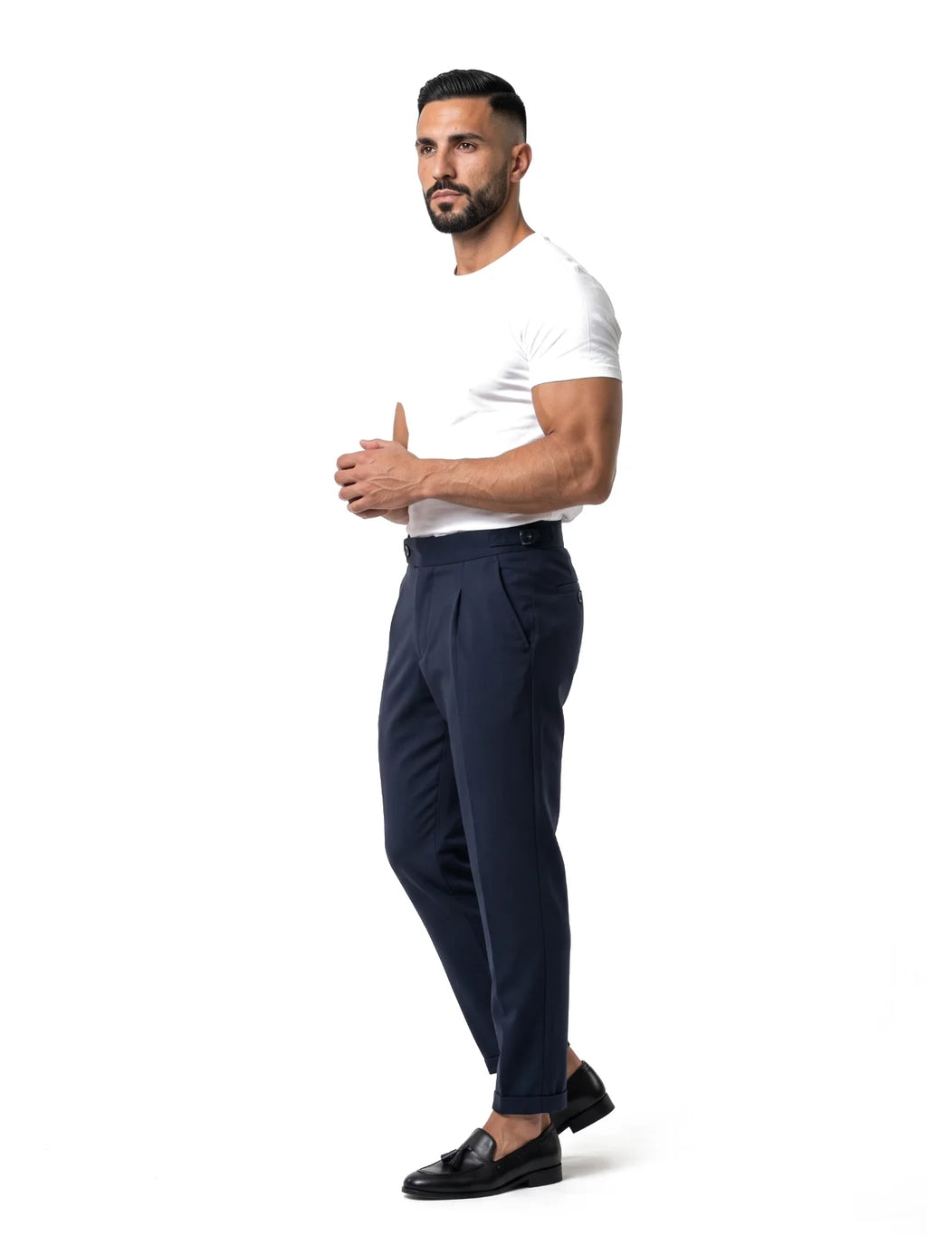 Bruno Valls - pantalón de tiro alto azul marino - vista look