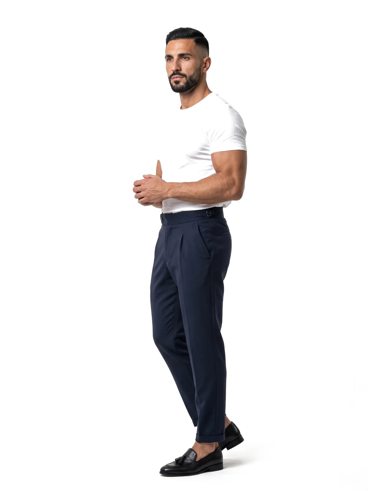 Bruno Valls - pantalón de tiro alto azul marino - vista look
