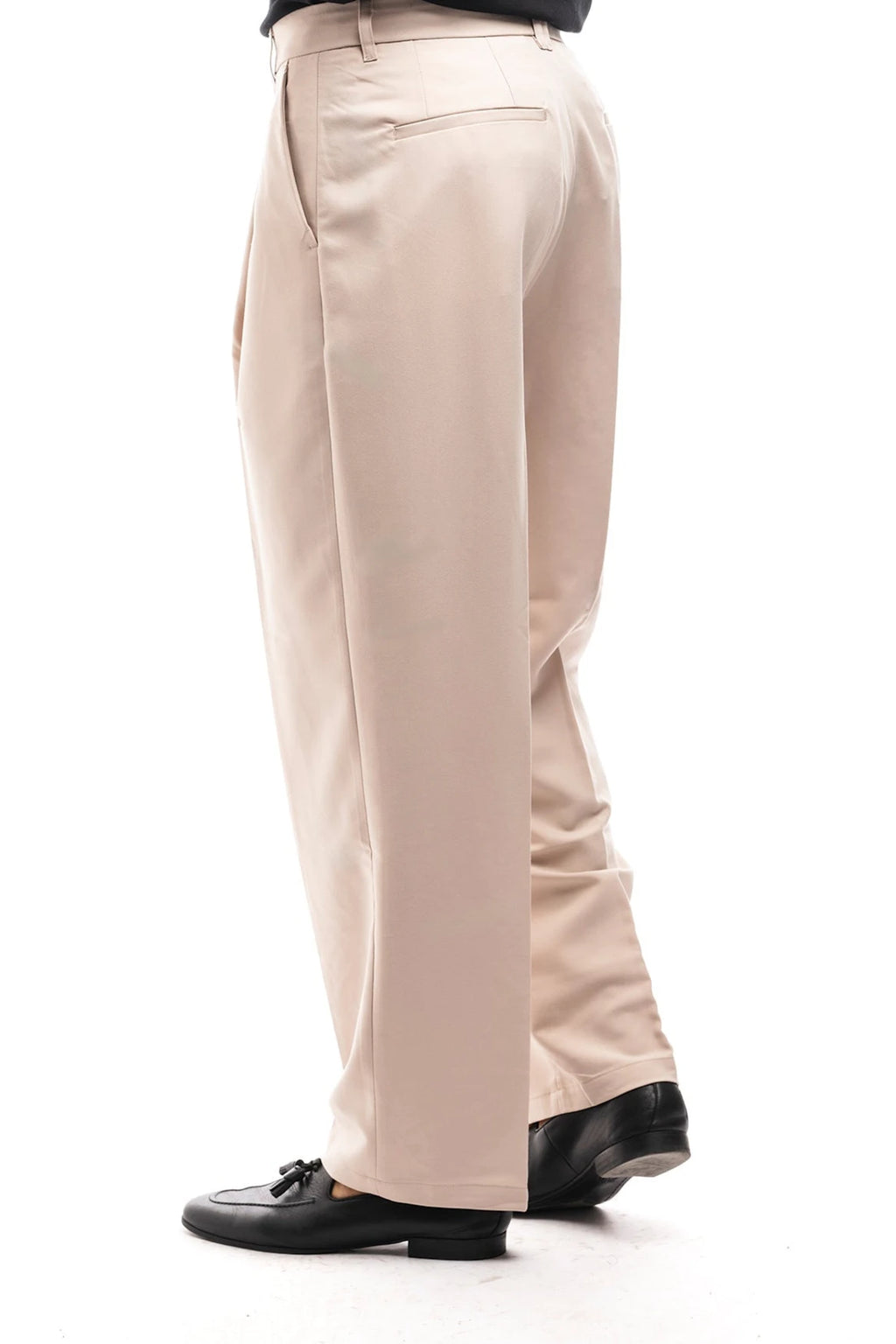 DAVID pantalón baggy beige – detalle – Bruno Valls