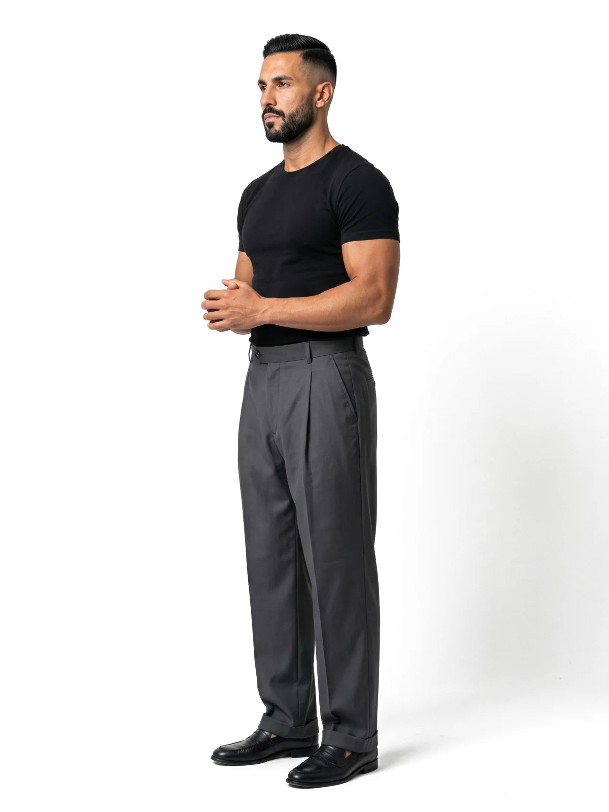 HUGO pantalón de doble pinza gris oscuro – vista tres cuartos – Bruno Valls