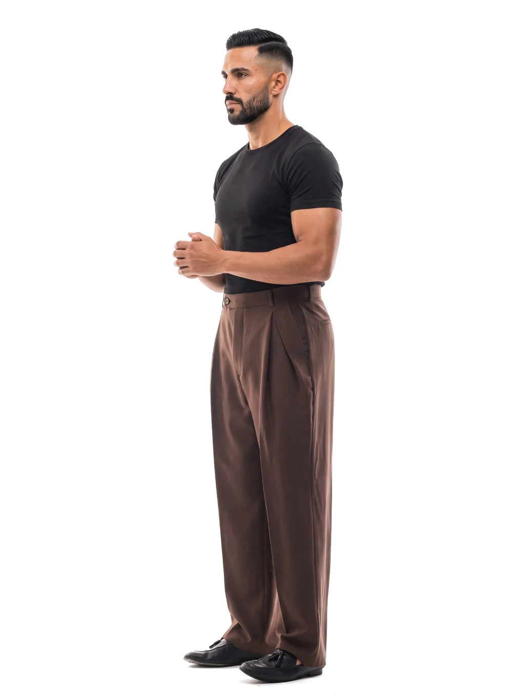 HUGO pantalón de doble pinza marrón – vista lateral – Bruno Valls