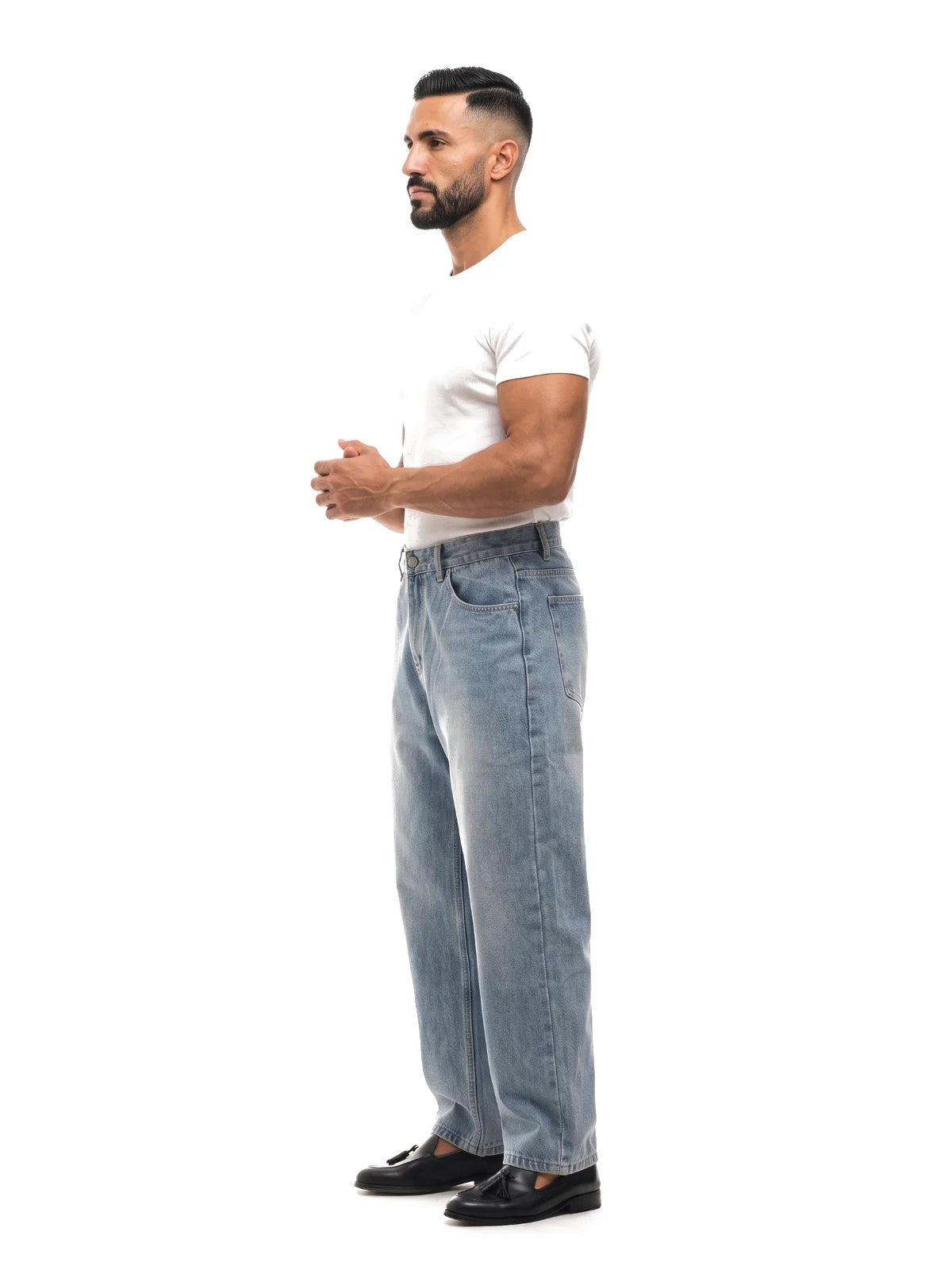IKER vaquero baggy azul claro – vista lateral – Bruno Valls