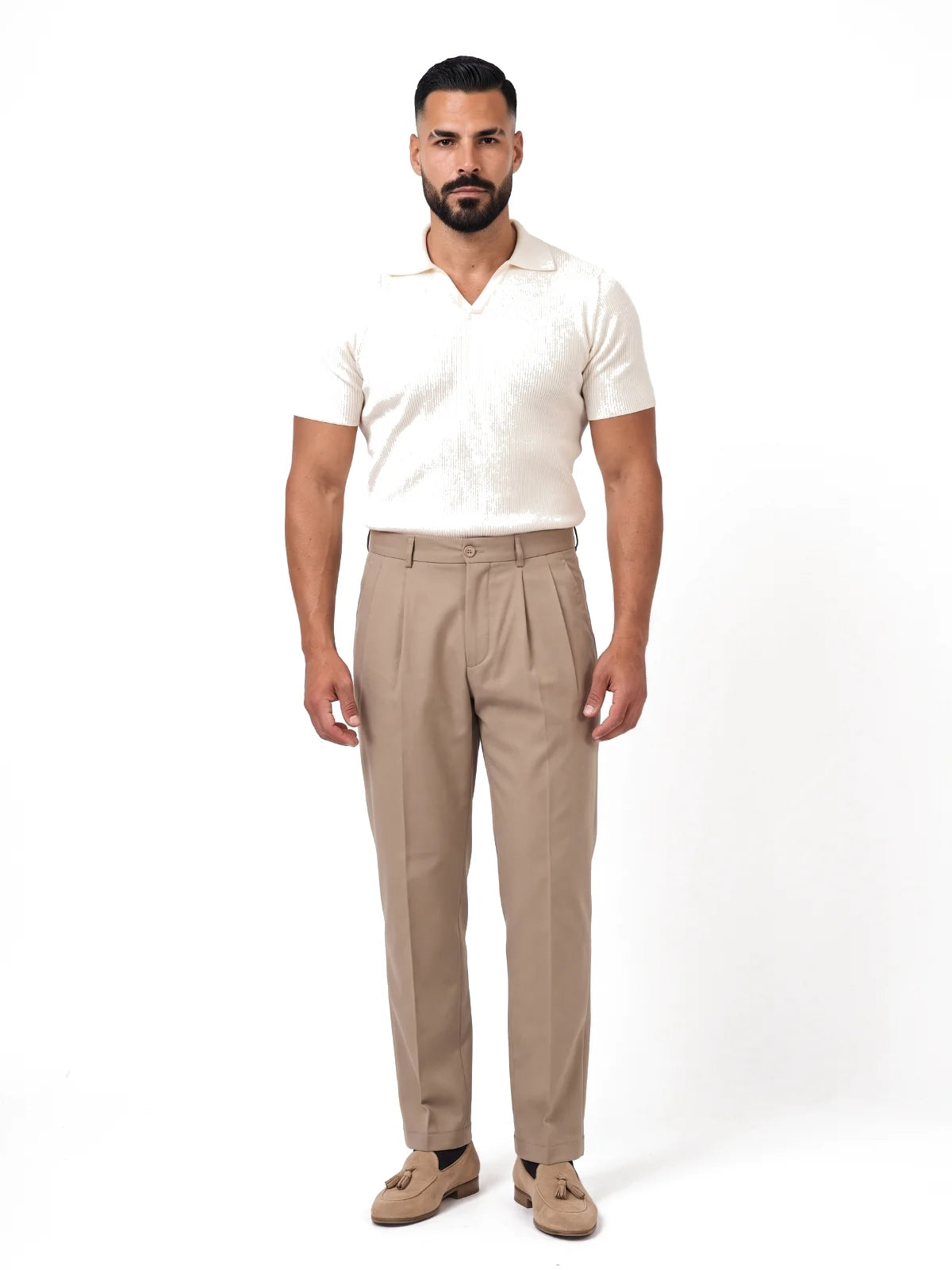 JAIME pantalón chino de pinzas beige tostado – look completo – Bruno Valls