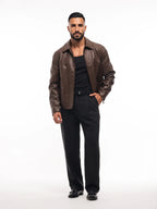 MARCOS cazadora efecto piel marrón – look completo – Bruno Valls
