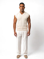 NICOLÁS chaleco de punto blanco roto – look completo – Bruno Valls