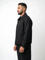 RAFAEL cazadora baggy negra – vista lateral – Bruno Valls